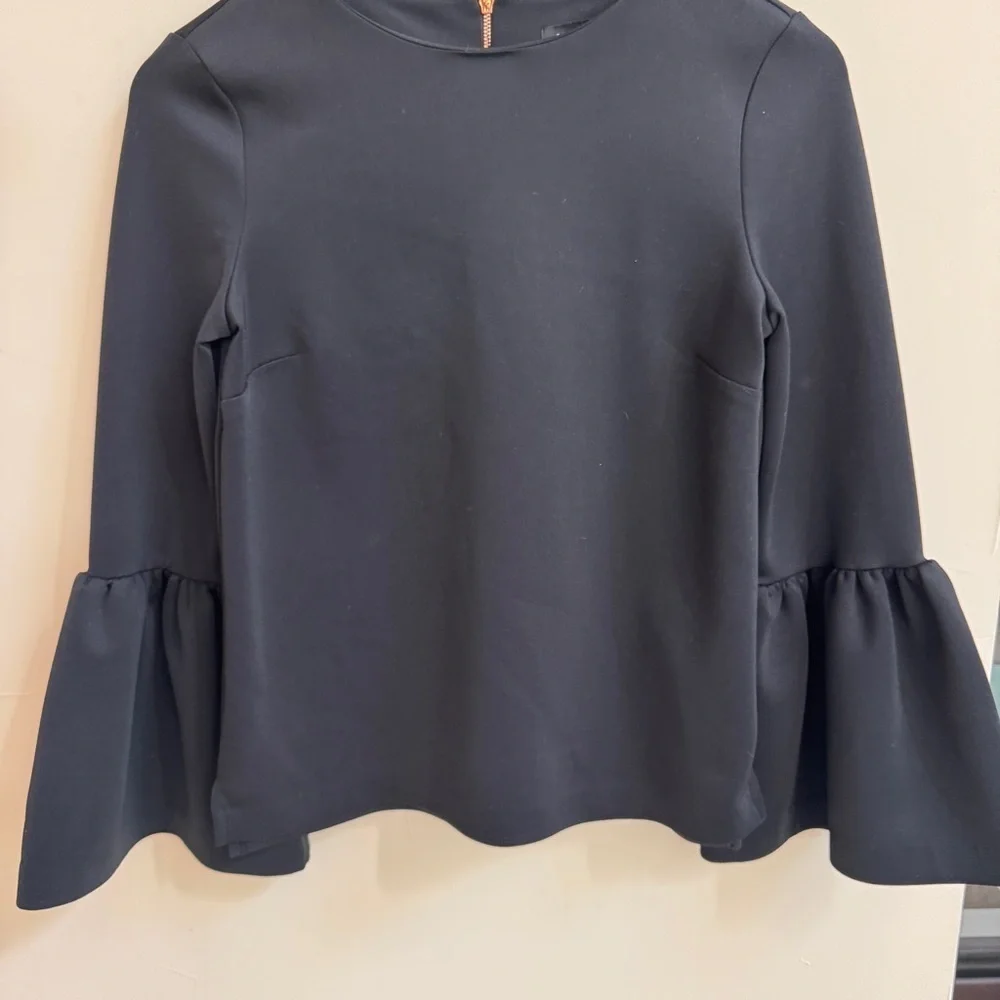 Ted Baker London Black Lolare Bell Sleeve Top Back Zipper Womens Size XS